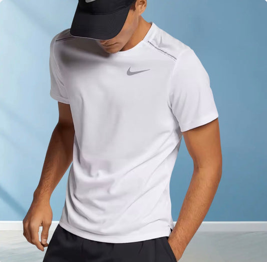 T’shirt Nike running blanc